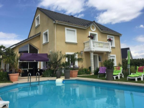 Hotels in Brugny-Vaudancourt